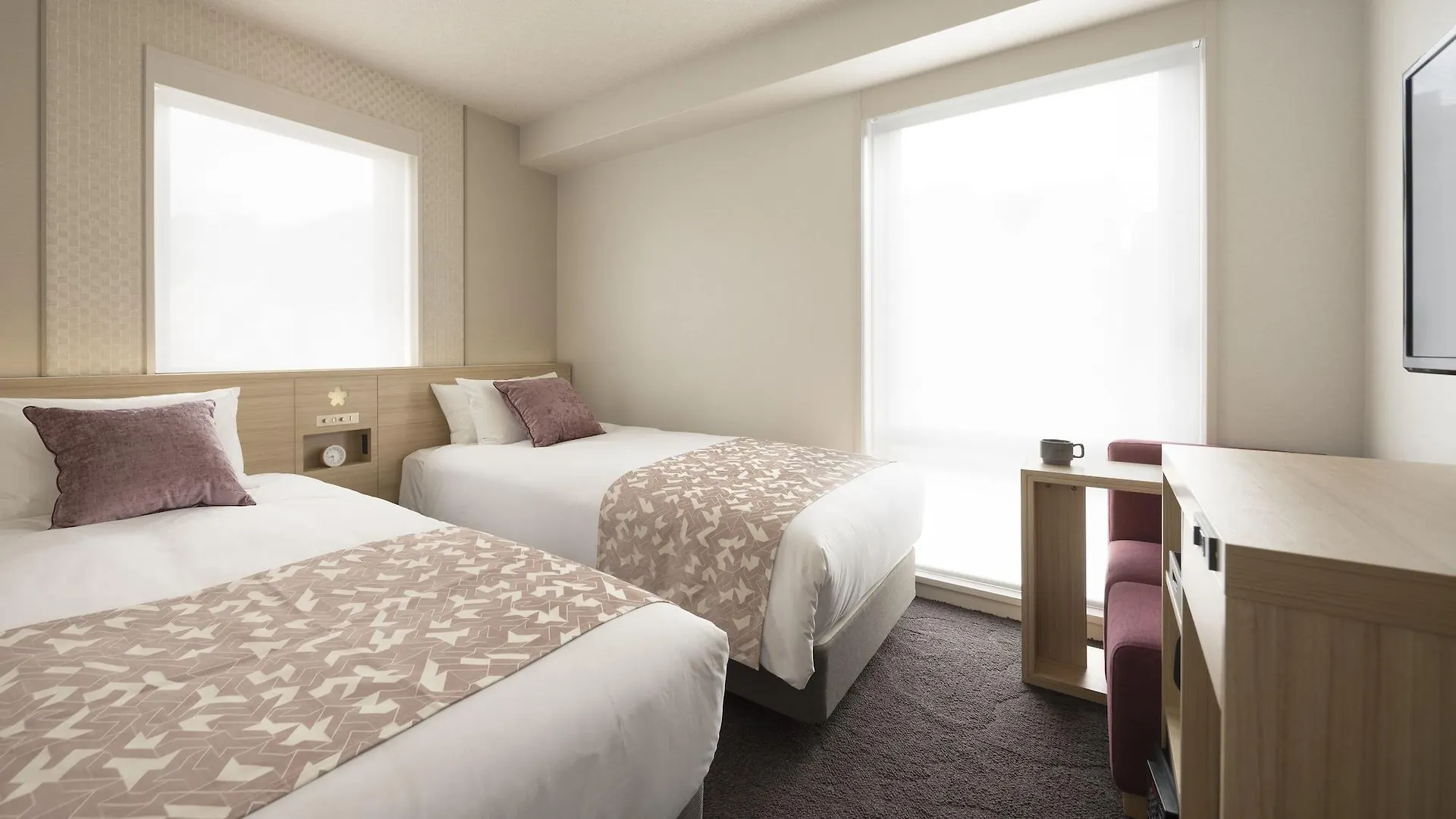 Nest Hotel Kyoto Shijo Karasuma 3*,  Japan
