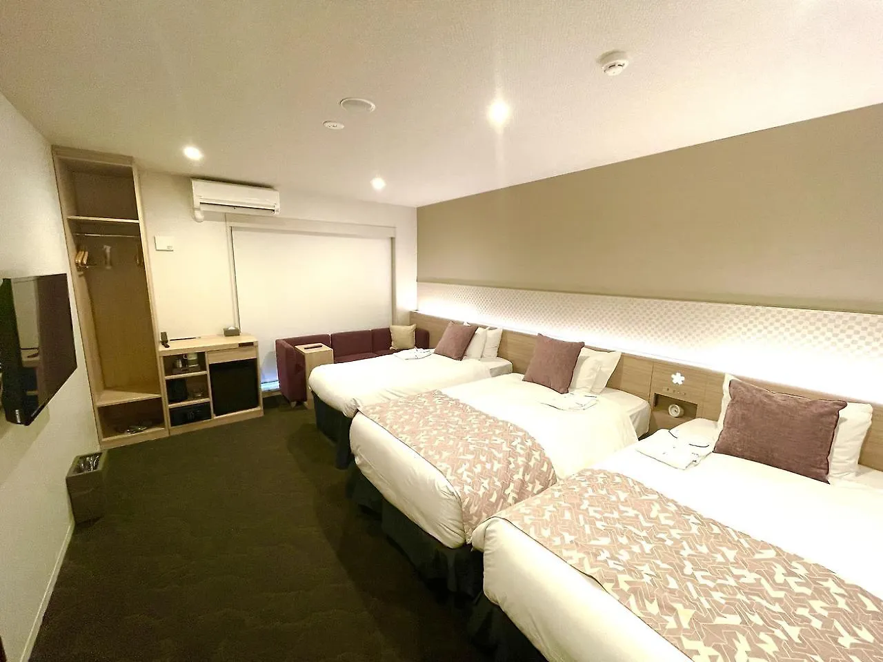 Nest Hotel Kyoto Shijo Karasuma 3*,  Ιαπωνία